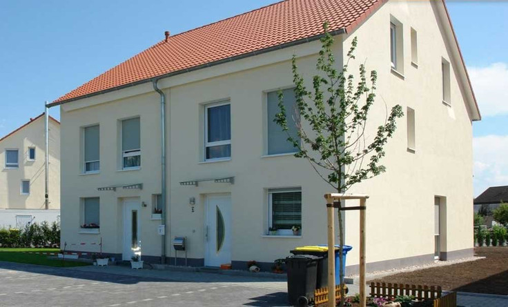 Reihenhaus, Doppelhaushälfte kaufen in Bensheim - Zur Holderhecke / Darmstädter Straße, Zur Holderhecke / Darmstädter Str. 306
