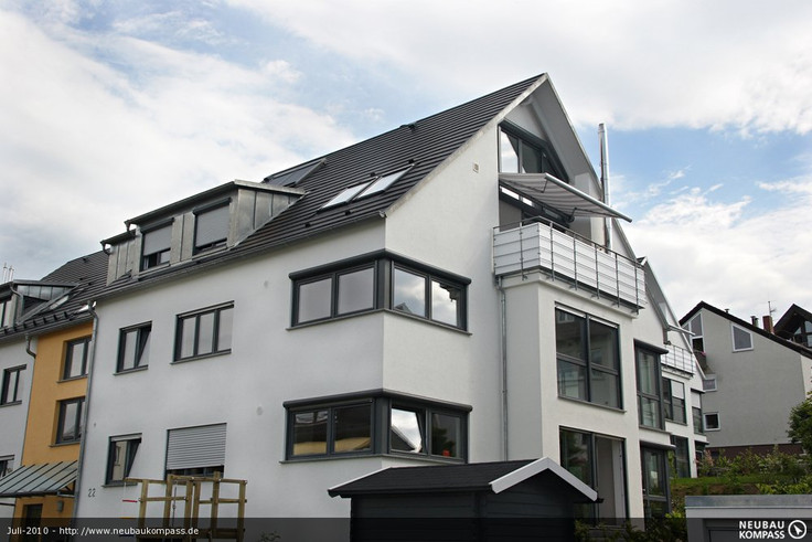 Eigentumswohnung kaufen in Stuttgart-Sillenbuch - Mehrfamilienhaus Höhenringweg 22, Höhenringweg 22