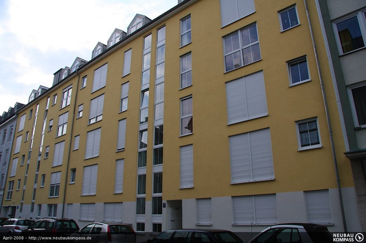 Eigentumswohnung, Dachgeschosswohnung, Erdgeschosswohnung kaufen in München-Obersendling - Gmunder Hof, Gmunder Straße 5