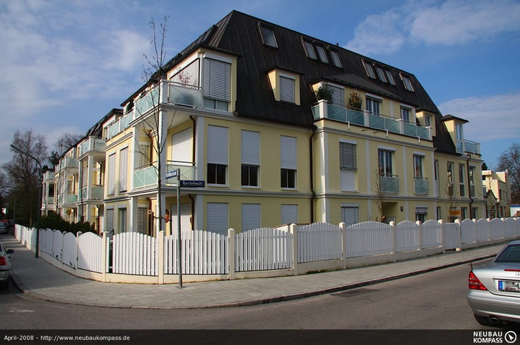 Eigentumswohnung, Dachgeschosswohnung, Erdgeschosswohnung kaufen in München-Solln - Stridbeck Palais, Bertelestraße 28