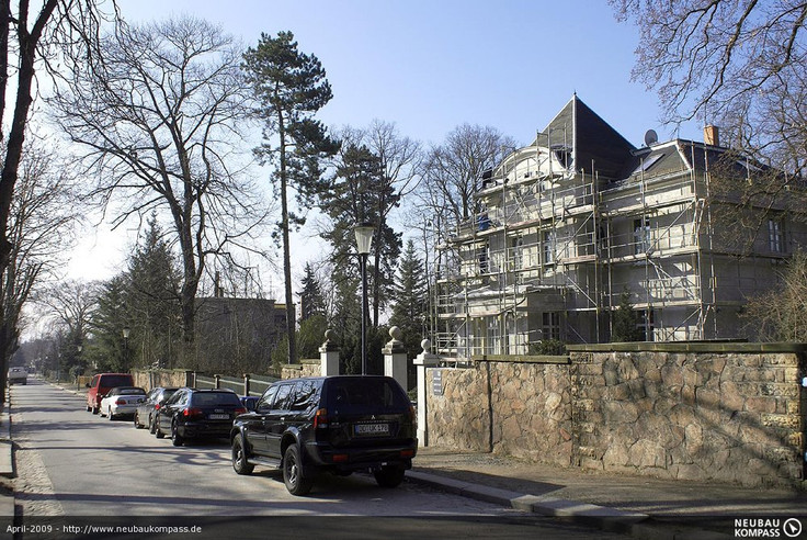 Einfamilienhaus kaufen in Radebeul - Villa in Radebeul, Eduard-Bilz-Straße