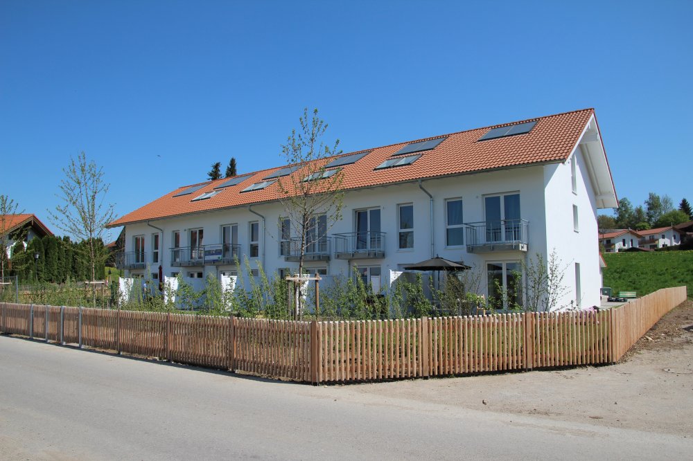 Bilder Neubau Häuser Holzkirchener Straße Aying-Peiß